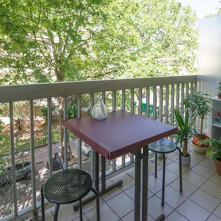 Апартаменты Cozy Appt Aux Buttes Chaumont *